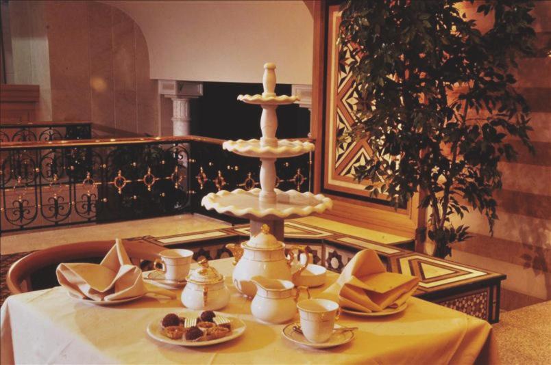 Grand Hotel ביירות מראה חיצוני תמונה